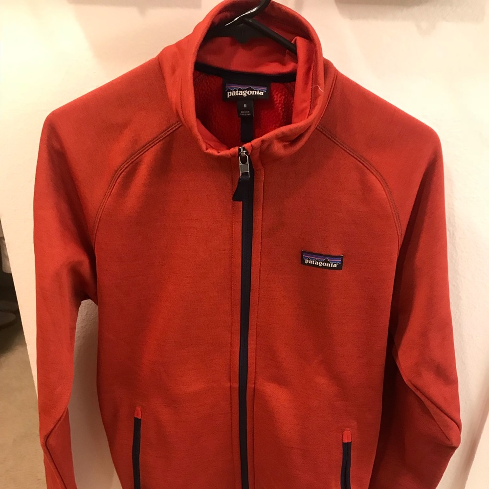 Men’s Patagonia full zip jacket